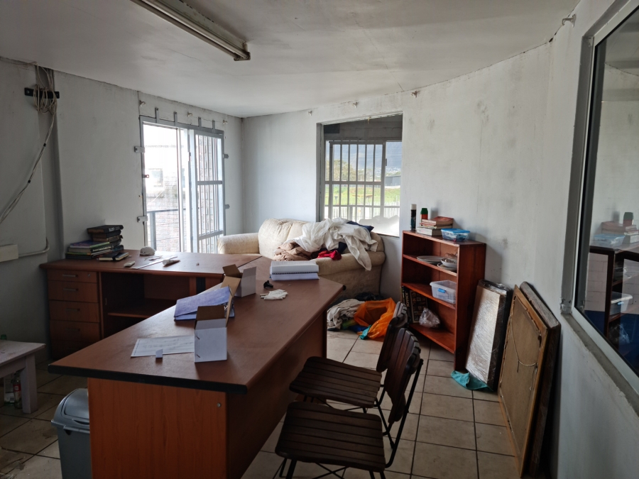 To Let commercial Property for Rent in Broadlands Western Cape